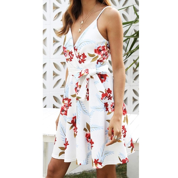 Floral printed dress - Picture 3 of 6